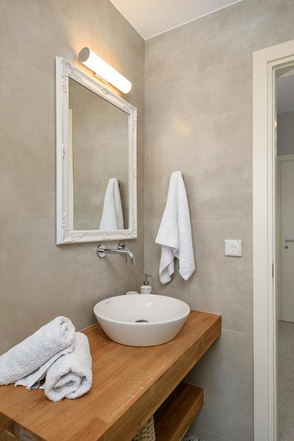 Diamond Dream III Apartment คาลามากิ ภายนอก รูปภาพ