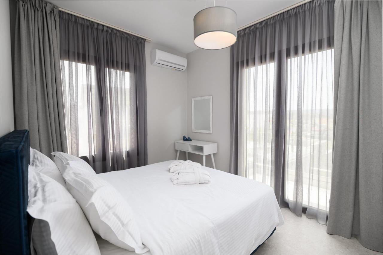 Diamond Dream III Apartment คาลามากิ ภายนอก รูปภาพ