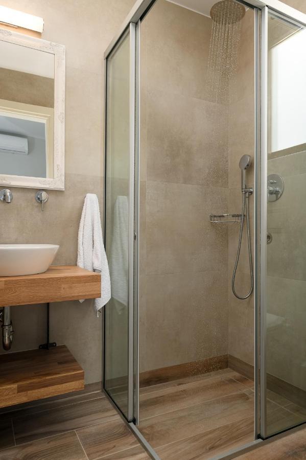 Diamond Dream III Apartment คาลามากิ ภายนอก รูปภาพ