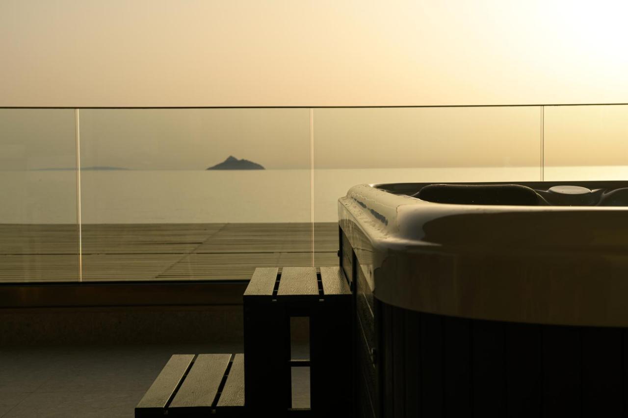 Diamond Dream III Apartment คาลามากิ ภายนอก รูปภาพ